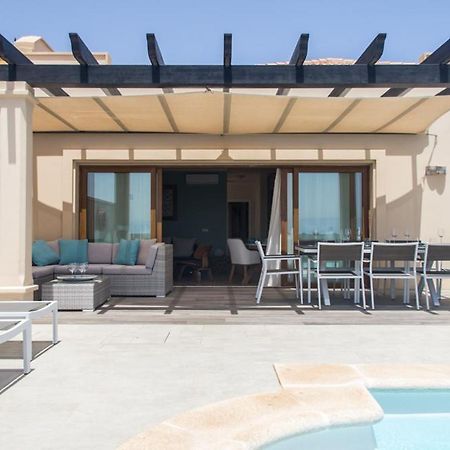 קלטה דה פוסטה Luxurious Villa With Amazing Sea View And Pool מראה חיצוני תמונה
