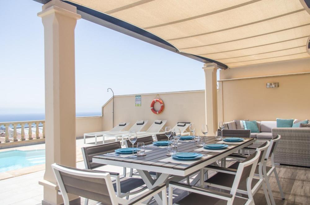 קלטה דה פוסטה Luxurious Villa With Amazing Sea View And Pool מראה חיצוני תמונה