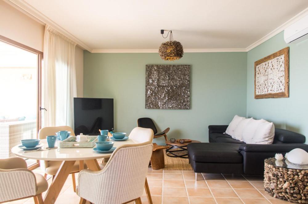 קלטה דה פוסטה Luxurious Villa With Amazing Sea View And Pool מראה חיצוני תמונה