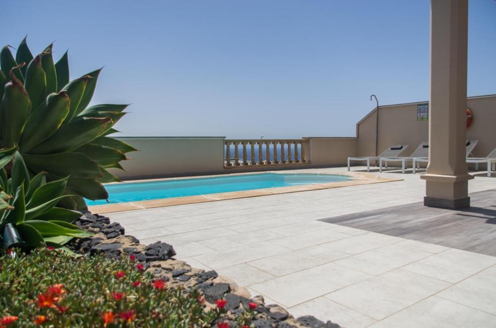 קלטה דה פוסטה Luxurious Villa With Amazing Sea View And Pool מראה חיצוני תמונה
